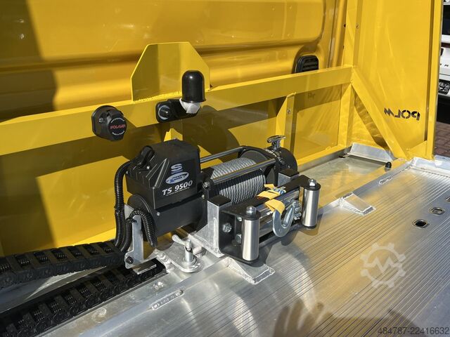 Wrecker IVECO Daily 35S18 HA8 V Navi*LED* Automatik BJ 26-Sofo