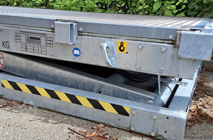 Special work platform LISSMAC Maurerarbeitsbühne MAB 2001 400V