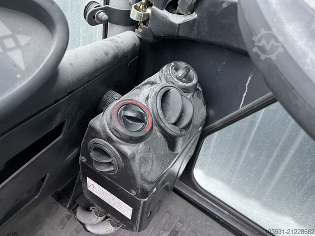 LPG Forklifts Still RX70-20T