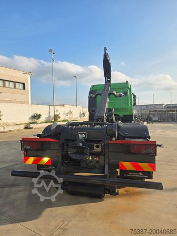 Hakenlift LKW IVECO Stralis AS
