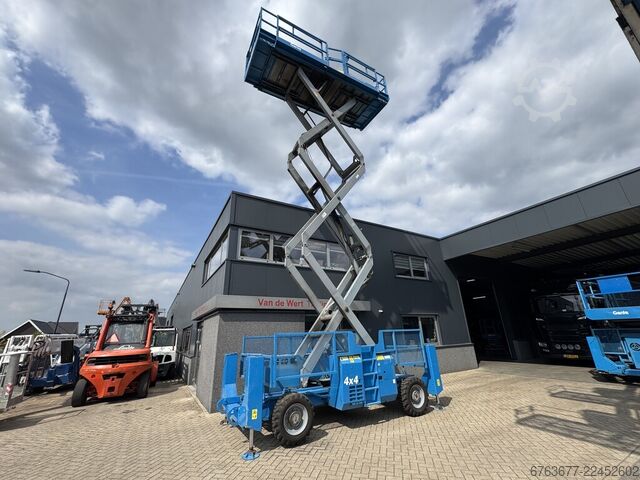 Genie GS 3384 RT Scissor Lift / Work Platform / Aerial Work Platform 12m working height 4x4 Deutz GENIE GS 3384 RT Schaarhoogwerker / Scissor Lift / Arbeitsbuhne 12mtr werkhoogte 4x4 Deutz DIESEL