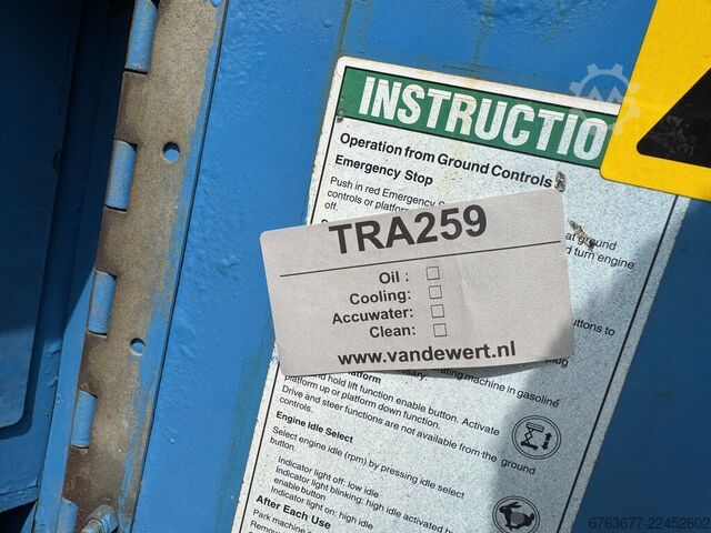 Genie GS 3384 RT Scissor Lift / Work Platform / Aerial Work Platform 12m working height 4x4 Deutz GENIE GS 3384 RT Schaarhoogwerker / Scissor Lift / Arbeitsbuhne 12mtr werkhoogte 4x4 Deutz DIESEL