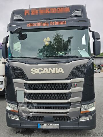 Standard SZM SCANIA R450 Highline-Retarder-ACC-Navi-Kipphydraulik