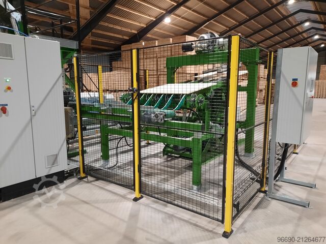 Bretteinzug für Palettenproduktion Foudila Oy AIO1600
