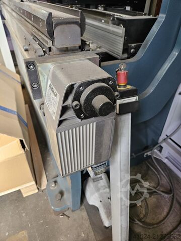 Abkantpresse DURMA AD-S 2060