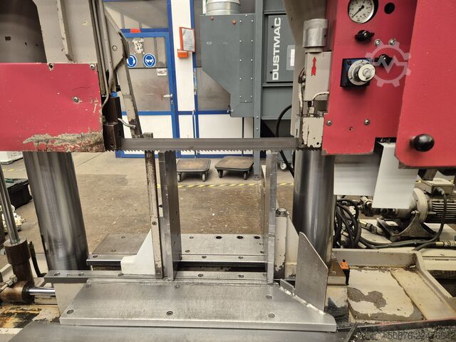Horizontal band saw Behringer HBP 430 N