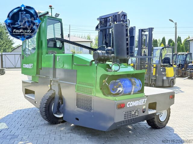 Vierwegestapler Combilift C5000SL GAS TRIPLEX 5500 FREE-LIFT