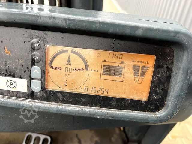 Forklift Jungheinrich EFG 318