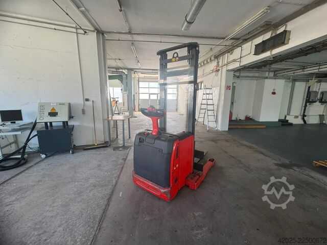 Hochhubwagen LINDE L16 /131