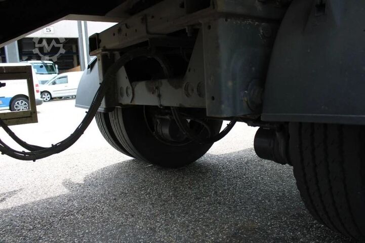 Kühl-/Tiefkühltransport Pacton 1x SAF frigo + lift