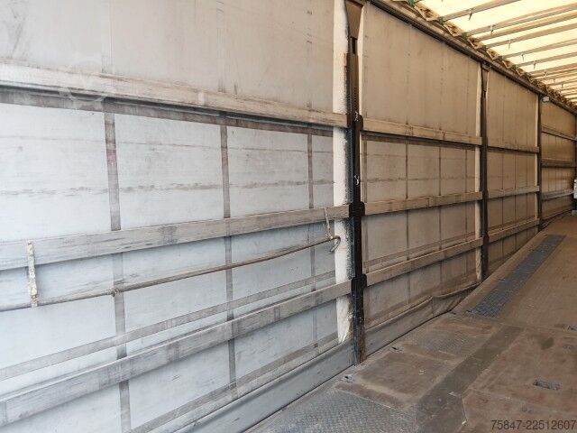 Open semitrailer with tarp Schröder ST 18/20 P4-13.35 Mega Rampe Hubbett