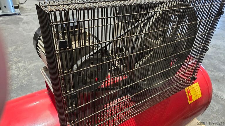 Piston compressor FINI 500F 5,5