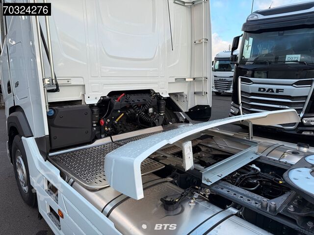 Standard SZM DAF NXF 480 4X2 FT - Sleeper High Cab + MX + Sonnenb