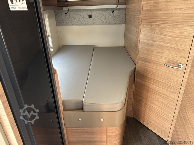 Teilintegriertes Wohnmobil 2024 Ford Transit Weinsberg Carasuite | Automatico | 5 posti letto