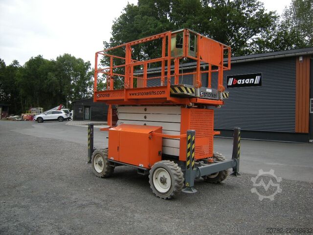 Scherenarbeitsbühne Snorkel MEWP S3970RT V4