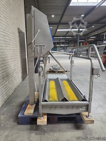 Hygieneschleuse mit Sohlenreiniger Foodmate Hygiene sluis met zolen reiniger