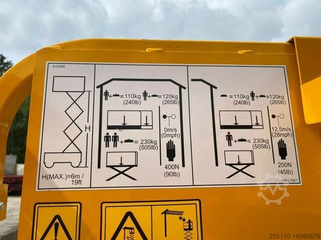 Arbeitsbühne JCB Elektrische Scherenbühne S 1930 E