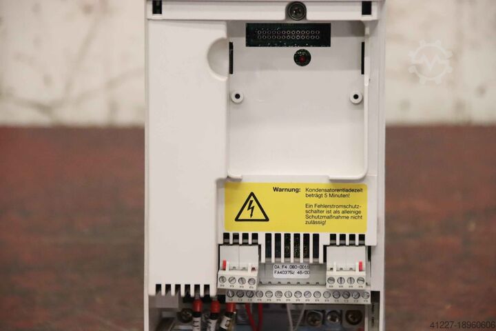 Frequency converter 5.5 kW KEB Combivert F4 13 F4 C1E-3480/1 4