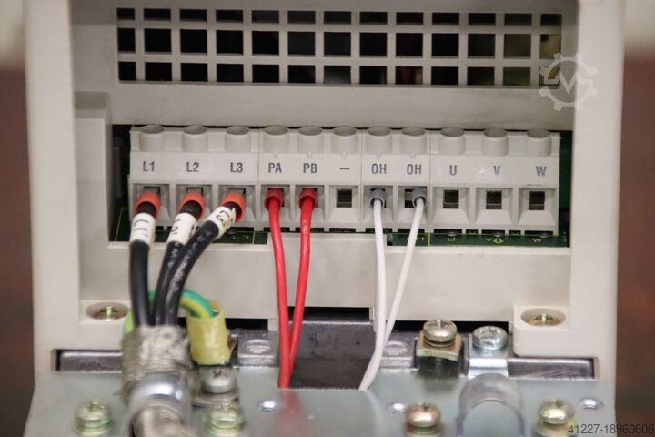 Frequency converter 5.5 kW KEB Combivert F4 13 F4 C1E-3480/1 4