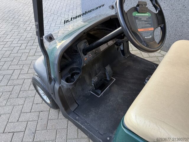 Golf cart CLUBCAR PRECEDENT 2-seater Golf cart 2017 with charger CLUBCAR Golfcar CLUBCAR PRESEDENT 2 zitter Golfkar Golfcart 2017 Met Lader