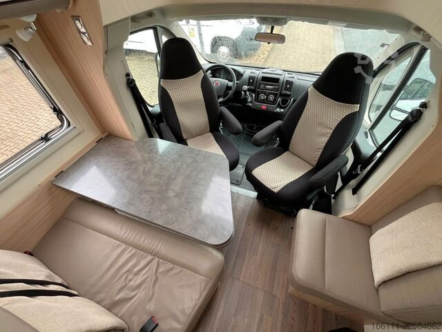 Teilintegriertes Wohnmobil BÜRSTNER Lyseo T 690G  - Einzelbetten -  -