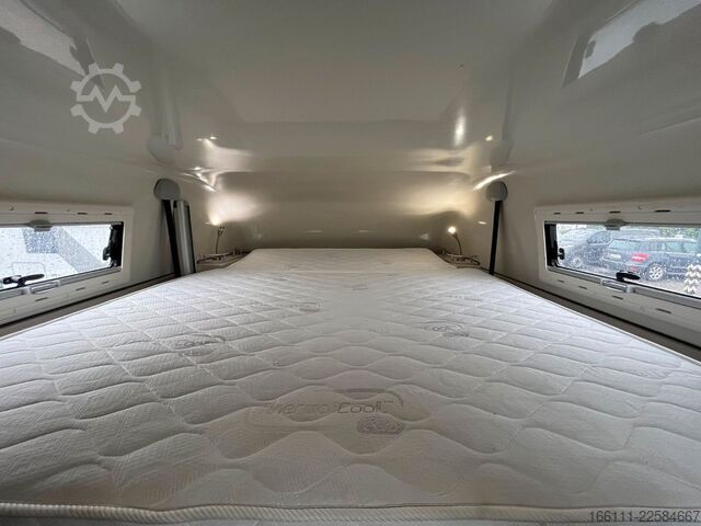 Kastenwagen Wohnmobil / Campervan KARMANN Dexter 550 - Hubbett - Heckbad - Klima -