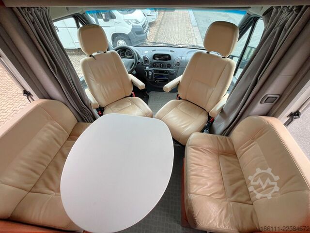Kastenwagen Wohnmobil / Campervan LA STRADA Nova L - Automatik - Festbett -  -