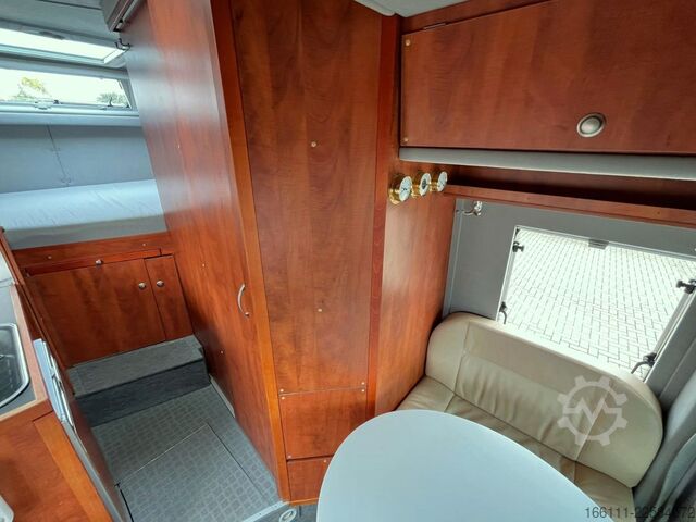 Kastenwagen Wohnmobil / Campervan LA STRADA Nova L - Automatik - Festbett -  -