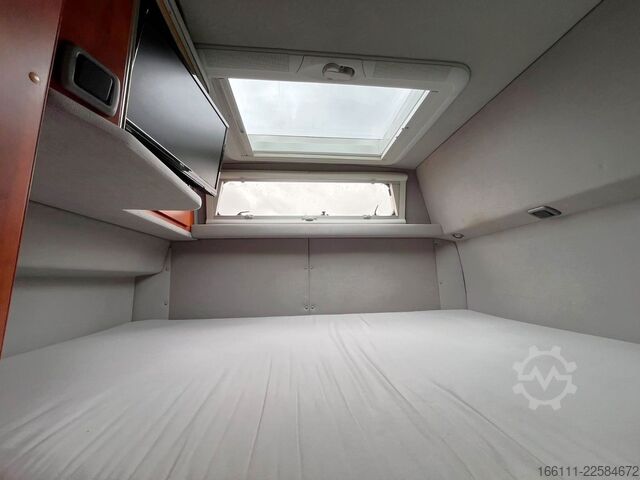 Kastenwagen Wohnmobil / Campervan LA STRADA Nova L - Automatik - Festbett -  -
