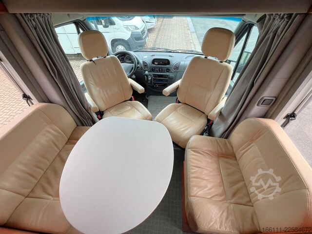 Kastenwagen Wohnmobil / Campervan LA STRADA Nova L - Automatik - Festbett -  -