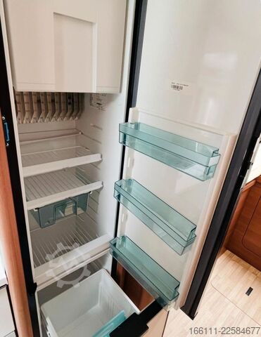 Teilintegriertes Wohnmobil LMC T 662 G - Einzelbetten - Automatik - 2x Klima -