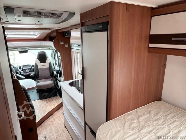 Teilintegriertes Wohnmobil LMC T 662 G - Einzelbetten - Automatik - 2x Klima -