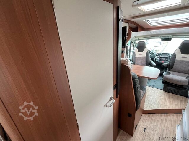 Teilintegriertes Wohnmobil LMC T 662 G - Einzelbetten - Automatik - 2x Klima -