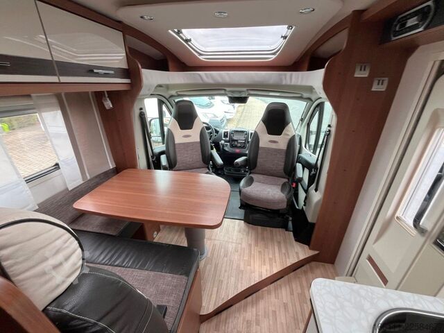 Teilintegriertes Wohnmobil LMC T 662 G - Einzelbetten - Automatik - 2x Klima -