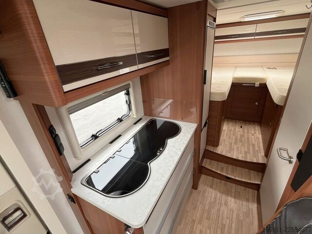 Teilintegriertes Wohnmobil LMC T 662 G - Einzelbetten - Automatik - 2x Klima -