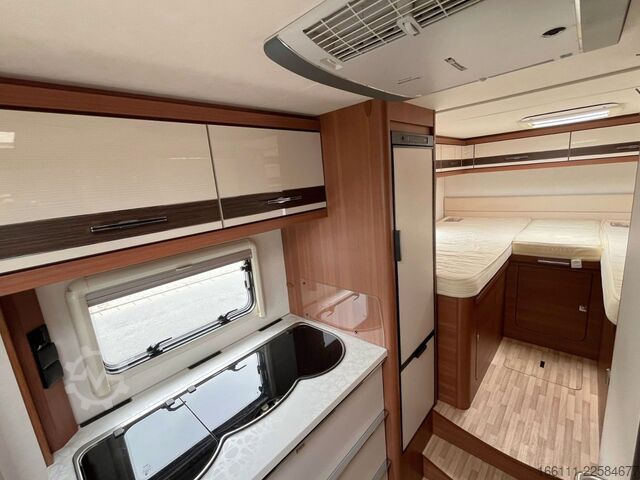 Teilintegriertes Wohnmobil LMC T 662 G - Einzelbetten - Automatik - 2x Klima -