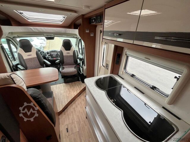 Teilintegriertes Wohnmobil LMC T 662 G - Einzelbetten - Automatik - 2x Klima -