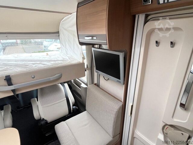 Integriertes Wohnmobil HYMER/ERIBA Exsis I 562 - Einzelbetten -  - Solar
