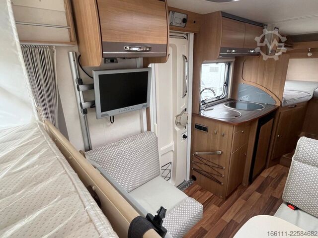 Integriertes Wohnmobil HYMER/ERIBA Exsis I 562 - Einzelbetten -  - Solar