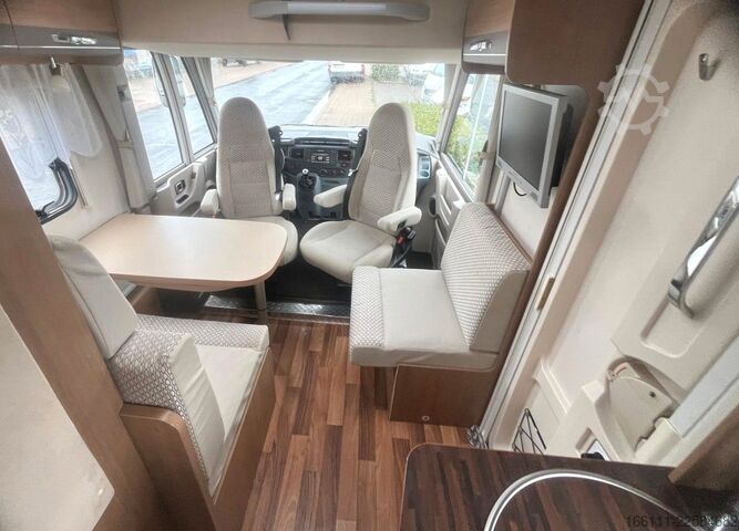 Integriertes Wohnmobil HYMER/ERIBA Exsis I 562 - Einzelbetten -  - Solar