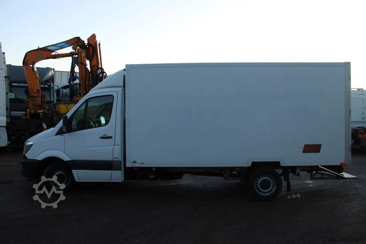 Refrigerated case Mercedes-Benz Sprinter 316 + THERMO KING