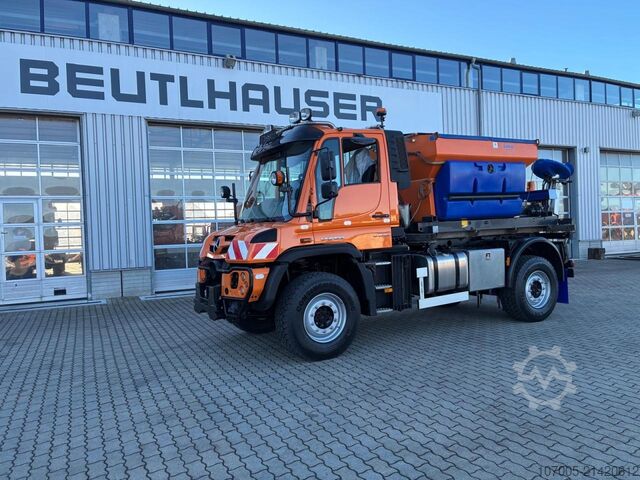 Special purpose truck Mercedes-Benz Unimog U 530 mit neuem Motor