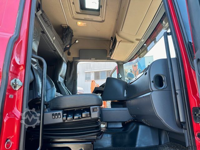 Abrollkipper SCANIA R580 Abrollkipper Flughafenstreufahrzeug 45m