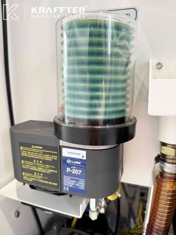 CNC Machining Center Mazak Variaxis C600 Mazak VARIAXIS C-600