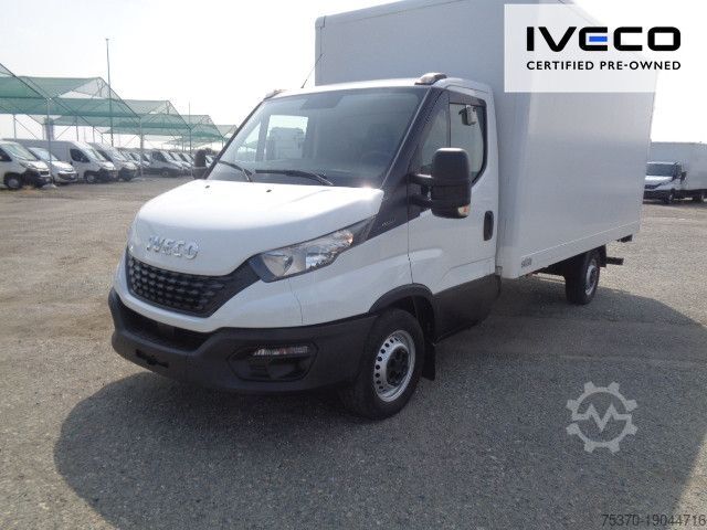 Box van IVECO 35S16