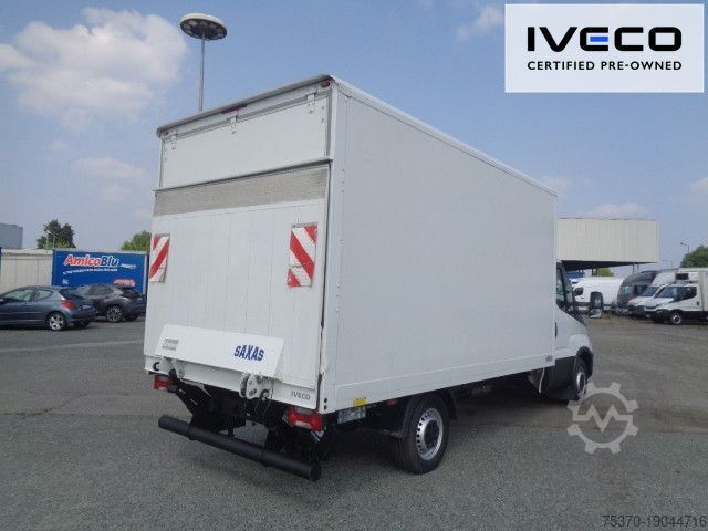 Box van IVECO 35S16