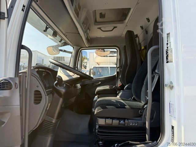 Box truck MERCEDES-BENZ ATEGO 1223 L Koffer 7,10 m LBW BÄR 1,5 T*2023