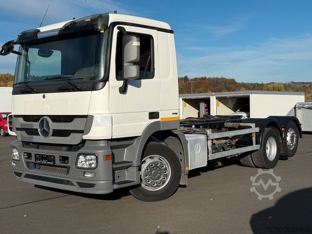 Truck chassis MERCEDES-BENZ Actros MP 3 2532 6x2 Euro 5