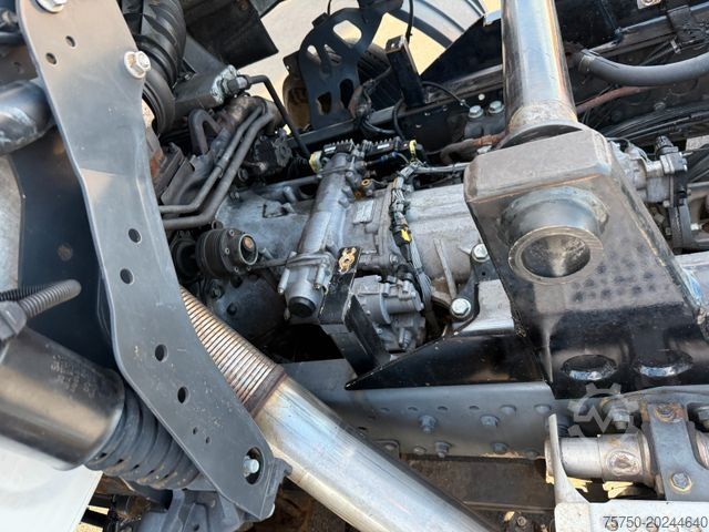 Truck chassis MERCEDES-BENZ Actros MP 3 2532 6x2 Euro 5