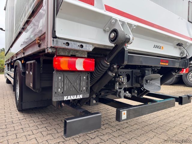 Flatbed truck with tarp MERCEDES-BENZ 1833 Actros 5   StreamSPace LBW